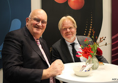 Jos Looije (Looye Growers) y Ron Toet (Combilo)