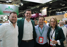 Reuniendo a todos los Koppert: Boaz Oosthoek (Koppert), Stijn Baan (Koppert Cress), Martin Koppert (Koppert) y Cinte Welsing-Swinkels (Koppert Cress)