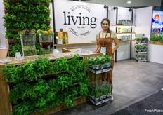 Andrea Gonzales, de North Shore Living Herbs and Greens. El stand olía de maravilla.