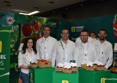 Abderrahim Chajia y el equipo de Yuksel Seeds