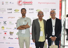 Amine Missa, Soufiane Alami y Khalid Souhnoun, de Transparence, proveedor de soluciones informáticas para agricultores.