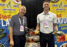 Jeff Richardson y Justin Wright, de Great Lakes Greenhouses.