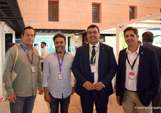 Juan Carlos García, Juan Cejudo, Francisco José Gómez -presidente de Freshuelva- y Juan Báñez, de Cuna de Platero