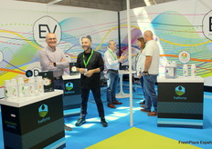 Reuniones en el stand de Hefona