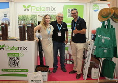 María Rubio, Javier Cánovas y Berto Caballer, de Pelemix