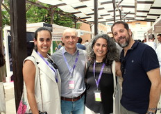 María Fernández, Baldomero León, Pilar Castilla y Pepe Delgado, de Special Fruit