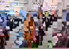 La feria SIVAL en Angers, Francia, fue un gran éxito para Hagelunie. Nils Tromp, Willen Roodenburg, Harriette Rademakers y Rolf Oetelmans se reunieron con los visitantes y compartieron cómo Hagelunie ayuda a proteger a las empresas.
