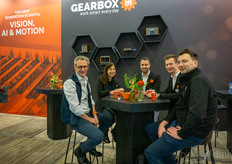Los cultivadores de Thanet Earth visitan a Mike van Marrewijk y Ab van Staalduinen, de Gearbox.