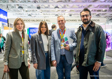 Equipo de Phormium: Peter Ollievier, Vitalina Tsourkan, Tayyar Erzurumlu