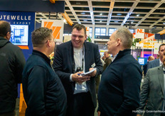 Sigue siendo un icono así, con ese cuaderno. Nuestro imperturbable Izak Heijboer de AGF.nl