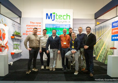 Ruud van Aperen, Jurnjan den Bremer, Robin Dirks, Peter van den Bemd, Michiel Wisse, Jules van Esch. Y en el extremo derecho Don van Kester, nuevo en el club.