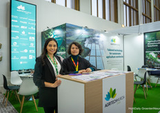 Nathaly Vidal y Yudy Sabogal representan a varios proveedores españoles en Agritech Murcia