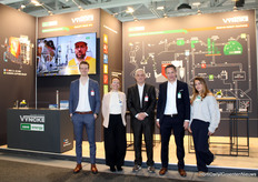 Vyncke está realizando un proyecto de captura de CO₂ en los viveros de pimientos Hoogweg Paprika Kwekerijen, donde el CO₂ capturado se licua. Según los belgas, se trata de un proyecto único para un productor.