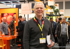 Patrick Groeneveld (Horticoop) acudió a por algunas guías al stand de Freshpublishers, conocida por las marcas AGF, GroentenNieuws y HortiDaily, entre otras.