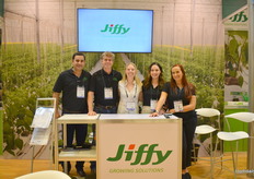 Armando Pepi, José Luis Delgado de la Borda, Dana Lucas, Gladys González y Pilar Galvis con Jiffy, solución perfecta para cada parte del proceso
