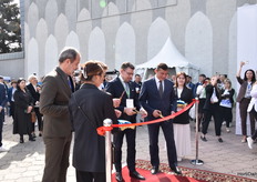 Inauguración oficial del espectáculo.