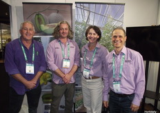 Dale McKenna, Col Douglas, Heidi Parkes y Roberto Marques, del Ministerio de Agricultura y Pesca.