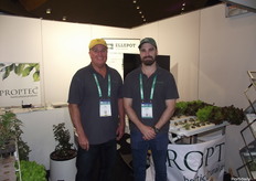 Ron Sheldrick y Lachlan Skinner, de Proptec.