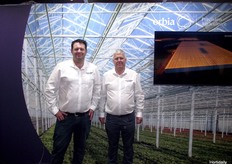 Bjorn Baker y Peter Henry, de Gakon Netafim, estuvieron presentes en la feria.