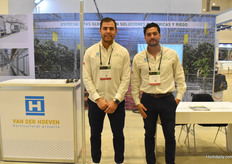 Roberto Hernández y Víctor Hernández, de Patron Agrisystems, y van der Hoeven.