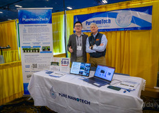 Shaw Yang y Ed Bizari, de Pure NanoTech, ofrecen sistemas de nanoburbujas
