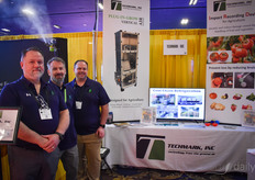 Techmark Inc: Jason Koroniotis, Ted Gates y Brian Santruce