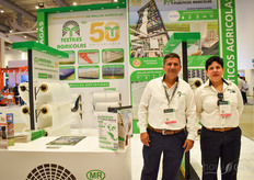 Juan Carlos Madrigal y Norma Herrera, de Textiles Agrícolas