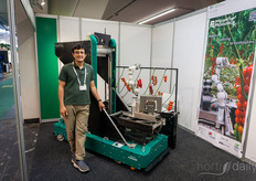 ¡Hora del robot! Este es el robot cosechador de Floating Robotics, mostrado por Salman Faraji