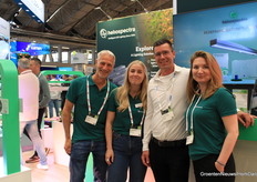Bram Meulblok, Nathalie Svedberg, Jan Enthoven (Stichting Tomatoworld) y Rebekka Nordin (Heliospectra)