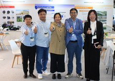 El equipo de FENGDA, HGI y SGT. Shandong Glass Tech Industrial celebra su 10º aniversario