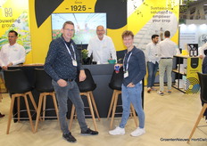 Peter Duijvestein y Kim Oosterom (Duijvestijn Tomaten) y Ronald de Vreede (Houweling)