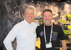Jaco de Vries (Houweling) y Ferdi van Elwijk (Perfil con enchufe rápido)
