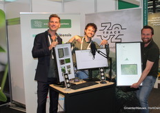 Joris IJsselmuiden, Bram Wiggers y Thijs Ruigrok (Track32)¿Conoces a Lily? Lily, la simpática azafata de GreentechEstaba en el stand de Track32.