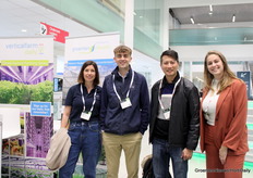 Gina Mercier (Intelligent Growth Solutions), Andrew Haxton (Intelligent Growth Solutions), James Yin (V-Plus Agritech) y Rebekka Boekhout (Phyto by RCB)