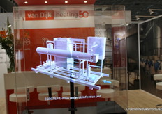 Vídeo de un Ecoster E mejorado en funcionamiento en el stand de Van Dijk Heating. Fue todo un reto captarlo en una foto, como verás en la siguiente.