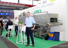 Joep Janssen (Limex) vendió en la feria un bonito proyecto para un cultivador de rosas ucraniano.