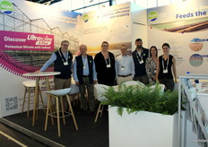 El equipo de SQM Europa permitió a los visitantes explorar los lugares de Chile donde la empresa obtiene la materia prima para sus soluciones, como el desierto de Atacama, a través de unas gafas de realidad virtual.