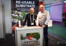 Los sustratos reutilizables fueron un tema muy popular este año. En la foto, el equipo de Eschler, mostrando sus sustratos textiles.