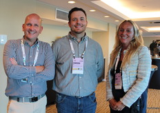 Joost Somford, Camaron Way y Denise Baths, de Jasa Packaging Solutions
