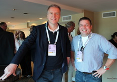 Nick Boelen, de Four Growers y Eelco Abma, de Agrolux