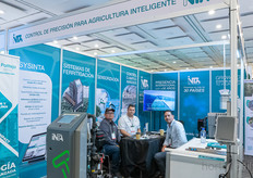 José Atayde, Jaime Medina y Cesar Ruiz, INTA.