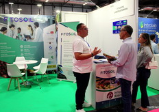 La oferta de Fitosoil atrajo la atención de múltiples visitantes en la feria