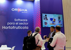 Reuniones en el stand de Orisha Agrifood