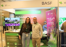 Ana Castellano y Javier García Pérez, en el stand de BASF