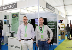 Mark Van Dijk y Anouar Tadrhout, en el stand de Svensson