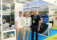 Fran Díaz, Luis Ángel Lobejón y Tomás Brignole, en el stand de Quimsa – Norden Agro