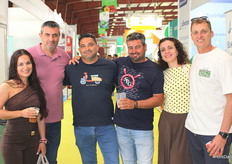 …Y son ellos, los agricultores y las agricultoras de Almería