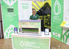 Garden Gems trajo su contenedor de cultivo Drop'N'Grow