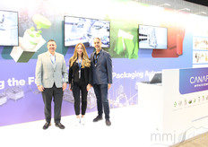 Anthony Del Viscio, Elze Kunze y Luis Pilonieta de Paxiom