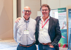 Bill Whittaker de Priva y Arnoud de Kievit con Oreon LED